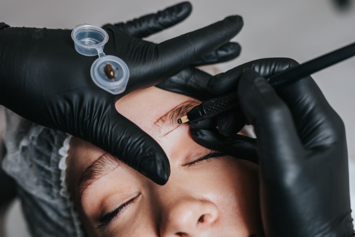 Microblading: What is it, how long does it take and what does it entail?