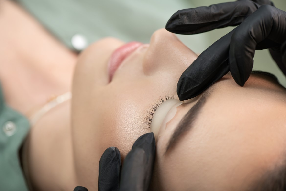 Lash types: Lift versus Perm