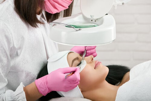 How to choose the right eyelash salon for your needs?